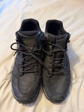 Merrell Men's Black Outdoor Lace-Up Hiking boots